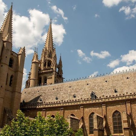 Mende Sweet Home - Vue Cathedrale - Wifi - Centre Ville Εξωτερικό φωτογραφία